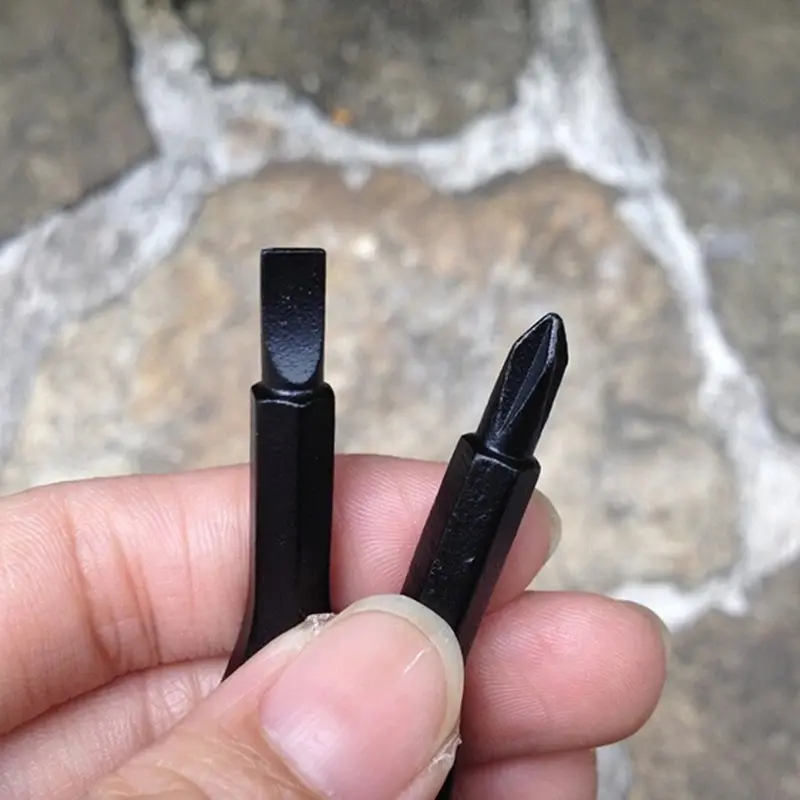 Picture of 1 Set Stainless Steel Mini EDC Multifunction Screwdriver Key Shape Slotted Screwdrivers Keychain Pocket Repair Tool