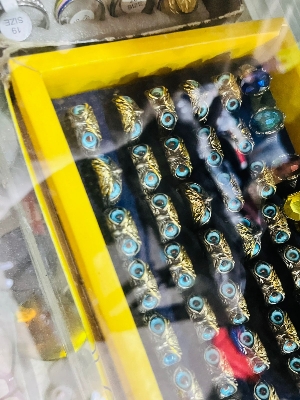 Picture of Fashionable Twisted Healthy Magnetic Bracelet Therapy Magnets Bracelets-Blue,16 CM