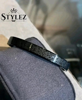 Picture of viral trending Premium ss stainless steel bracelet best choice for best person men bracelet fashion on trending-black ak