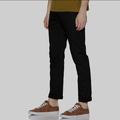 Picture of Slim-Fit Chino Gabardine Pants - Black