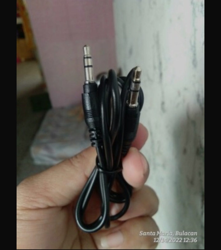 Picture of Gold-Plated Stereo Audio Aux Cable 3.5mm Male to Male