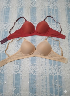 Picture of Women's Cotton Padded Wire-Free Seamless Tube Bra - Convertible Straps