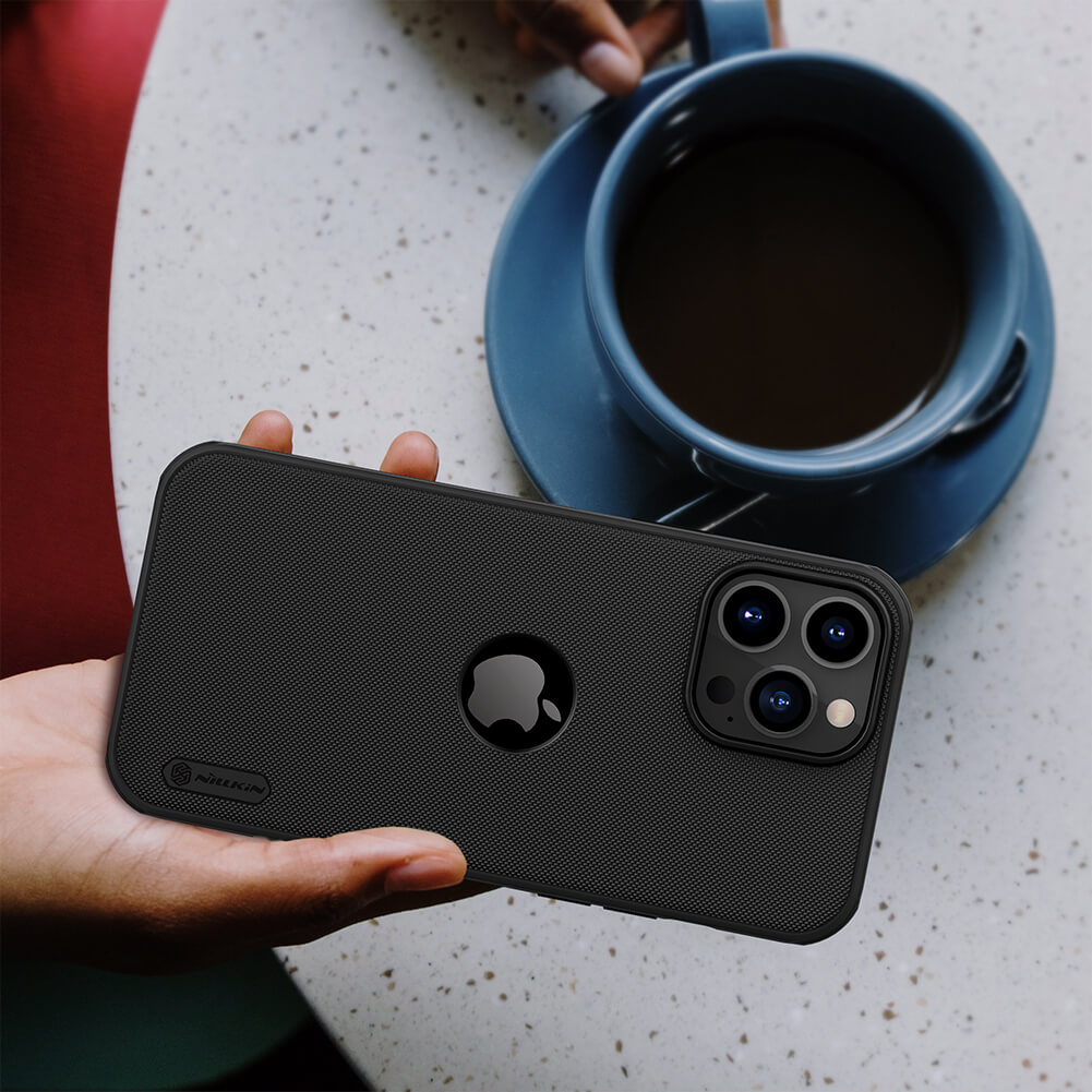 Picture of Nillkin (iPhone 13 Pro Max) Super Frosted Shield Pro Matte cover case for Apple iPhone 13 Pro Max (with LOGO cutout) - Black