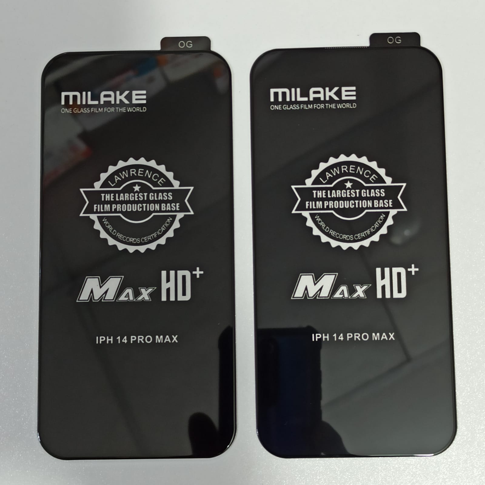 Picture of SuperD Tempered Glass Screen Protector For Apple iPhone 14 Max / 14 Pro Max (6.7") With Wipes 2 pcs