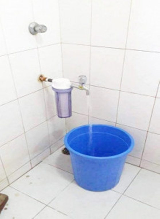 Picture of Water Purifier Tap Iron Filter set With Sediment Filter Included - Multicolor