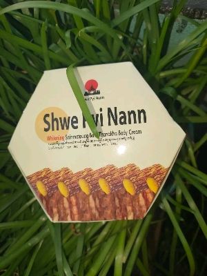 Picture of Shwe Pyi Nann Whitening Thanakha Body Cream 300ml - Fresh