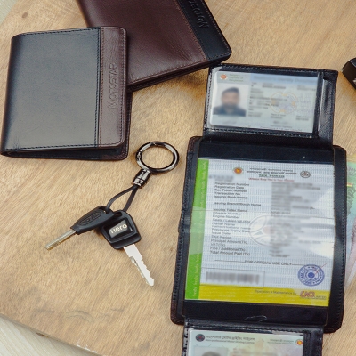 Picture of Wallet for Bikers Multifunctional Document Holder for Bike Riders