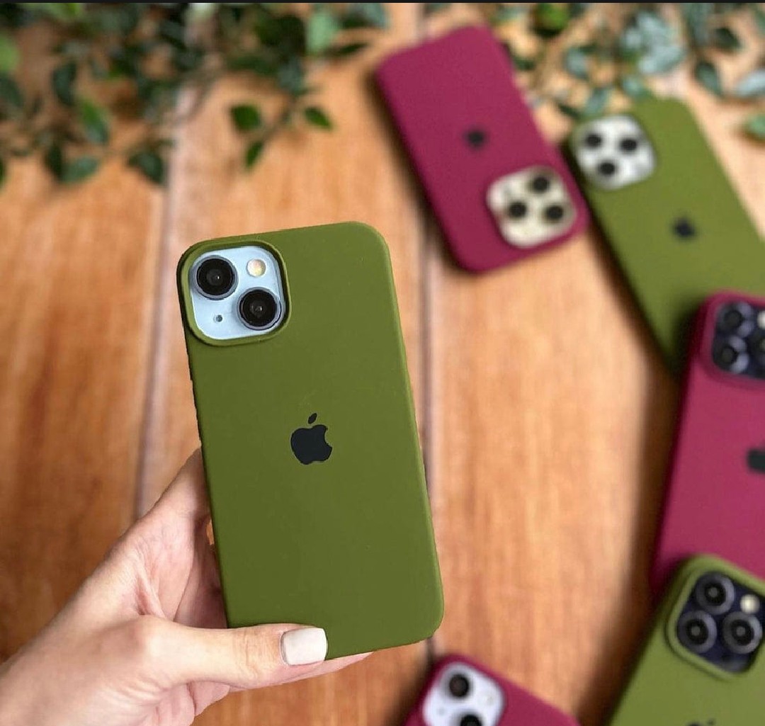 Picture of Premium Shockproof Silicone Back Cover for apple 13