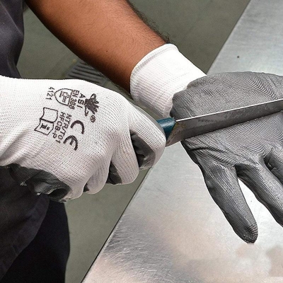 Picture of Anti Cut Resistant Industrial Domestic Hand Gloves