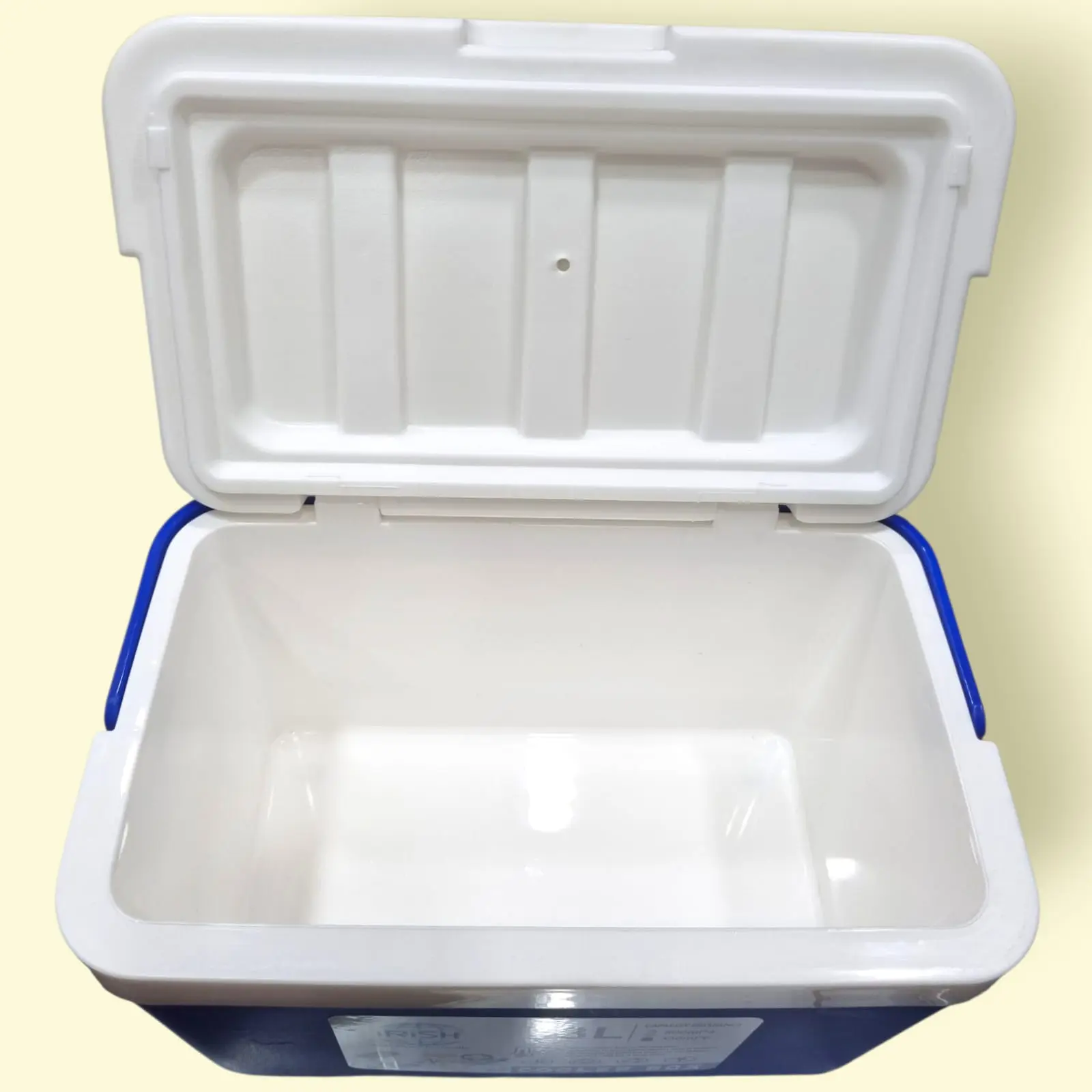 Picture of iRISH 3L Medical Cooler Box – Premium Quality & Portable Cooling Solution