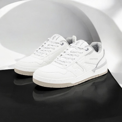 Picture of Red Tape Original Export Quality Trendy Sneaker (289)