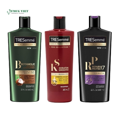 Picture of ORIGINAL-TRESemme Keratin Smooth Shampoo 1000 ml, With Keratin & Argan Oil for Straighter, Shinier Hair - Nourishes Dry Hair & Controls Frizz, For Men & Women