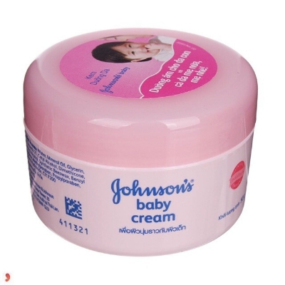 Picture of Johnsons Baby 24hour moisture Lightly Fragranced 200ml (Made in India)