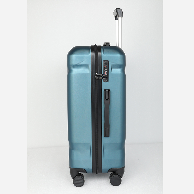 Picture of Travello Luxury Plus 24 Inch Green