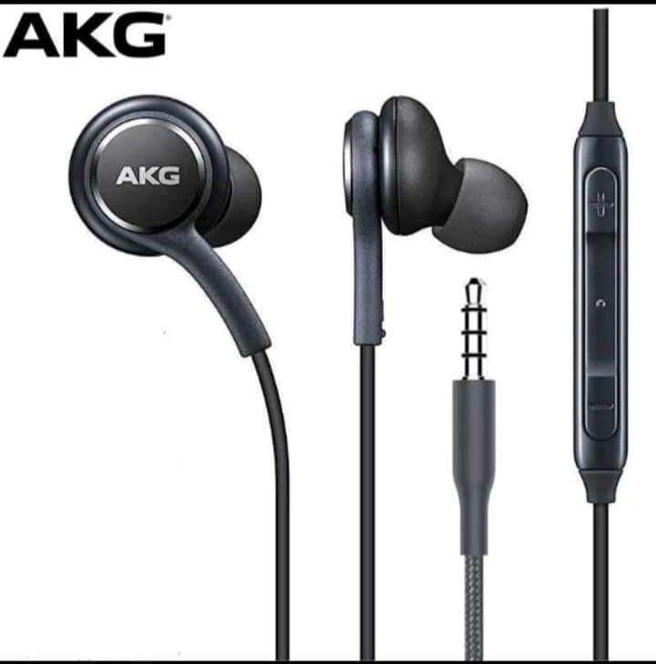 Picture of Akg Samsung Super Bass Earphone With Pouch Black