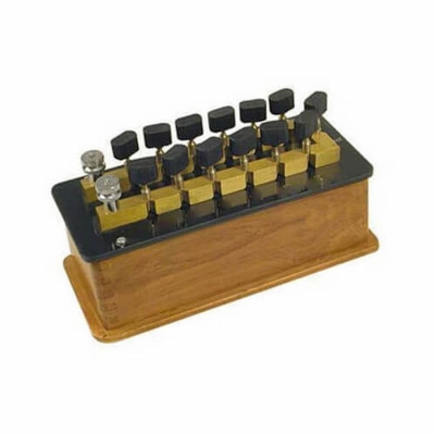Picture of Laboratory Resistance Box 0-500 Ohm
