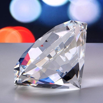 Picture of Diamond Shaped Crystal Paperweight, Clear Crystal Diamond Jewel Paperweight Sparkling Glass Gem Centerpieces Decoration with Gift Box for Home Office Wedding Decor