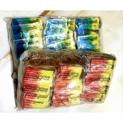 Picture of Burmese Dry Jhal Boroi Achar 25pcs