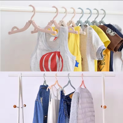 Picture of Travel Folding Clothes Hanger (2 PCS)