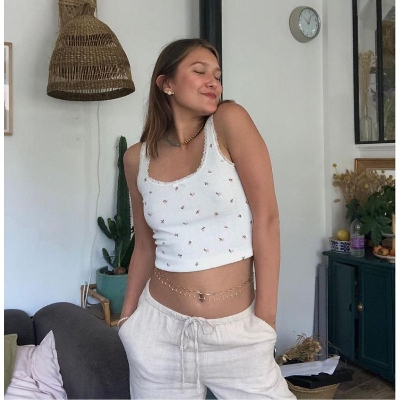 Picture of Belly chain for women, fashionable chain, stylish chain for women