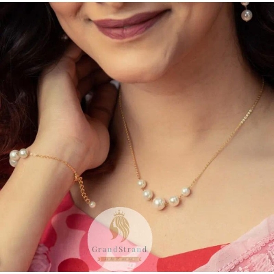 Picture of Western jewellery set chain bracelet and beautiful earrings