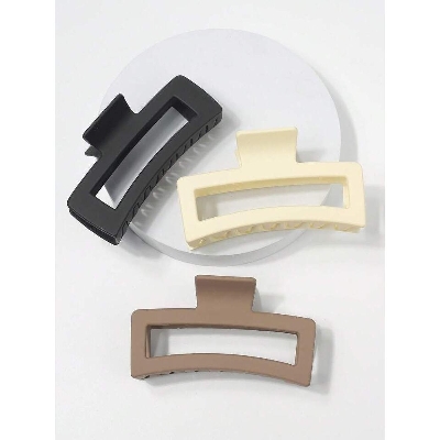 Picture of 4 pcs Matt Pastel Hair Clip -

Incredibly strong yet gentle on the hair

Perfect for very thick and thin hair

Listing is for the set