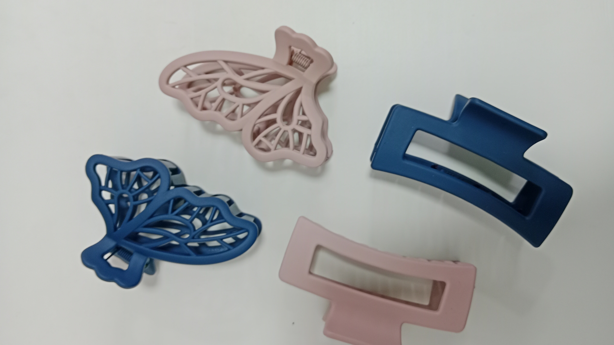 Picture of 4 pcs matt hair claw clip for women fashion claw clip