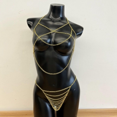 Picture of Stylish Womens Body Jewellery Chain in Aluminium Brass Nickel Silver Blend