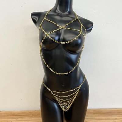 Picture of Stylish Womens Body Jewellery Chain in Aluminium Brass Nickel Silver Blend