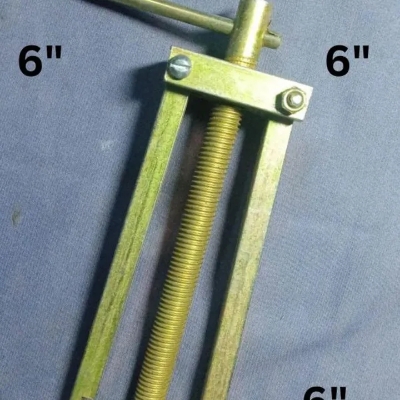 Picture of BEARING PULLER PREMIUM QUALITY 6 INCH 2 LEG /BEARING PULLER