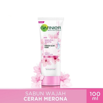 Picture of International European Product Sakura White Pinkish Glow Foam (100ml)
