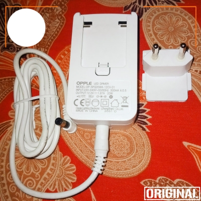 Picture of 12V 2.5A 30W Power Supply Adapter 220V AC to DC 12V Transformer, Mini DC UPS AC 220V to Power Supply for 12v 2.5A Charger - White