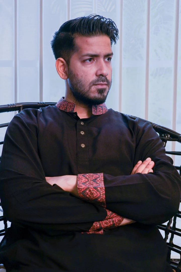 Picture of Obsidian Black Mughal Panjabi