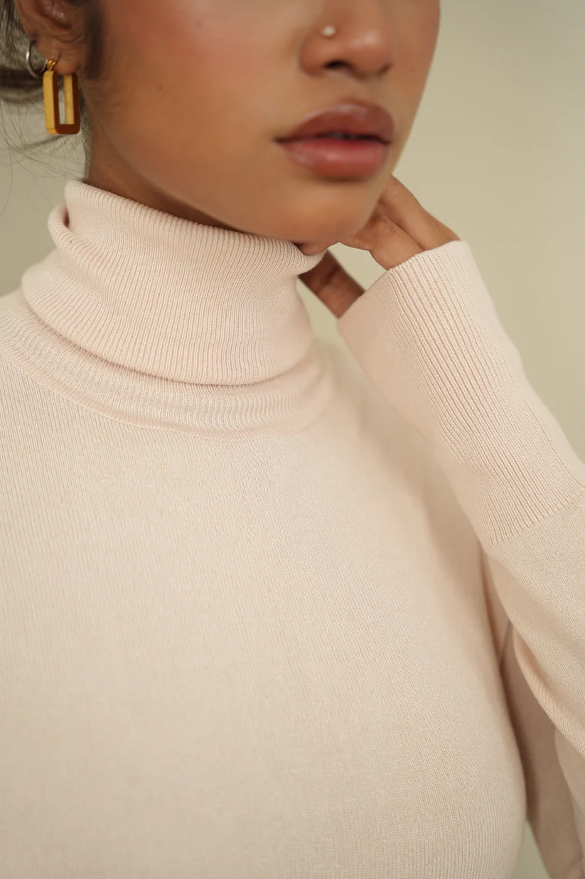 Picture of Dune Turtleneck