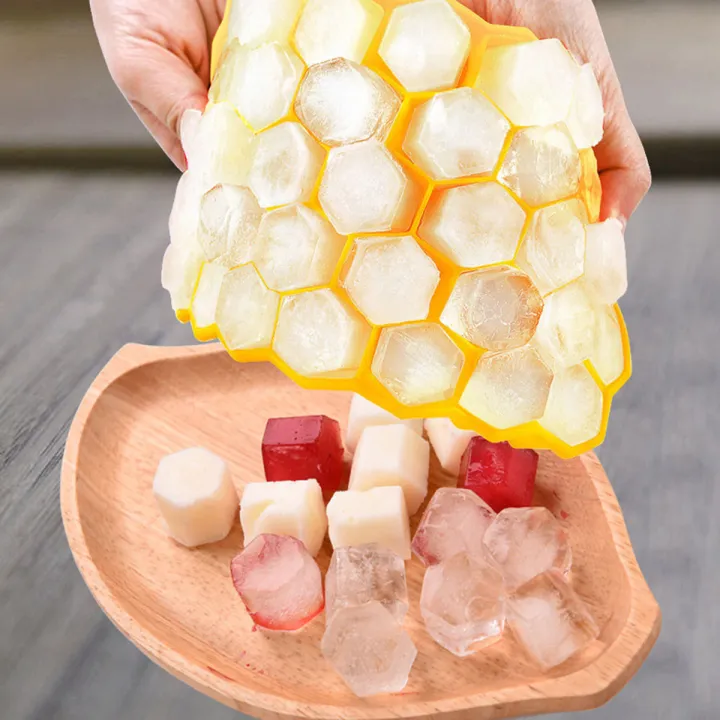 Picture of Silicone Ice Cube Tray 37 Cavity Ice-making Box -Feature: ECO Friendly Cube: Tray 37-Made of Food-Grade Silicone