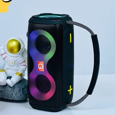Picture of ET-312 Wireless Portable Deep Bass Speaker with FM Radio LED Colorful Light DJ Party Bluetooth Loud Speakers Hand-held Subwoofer_D Shop