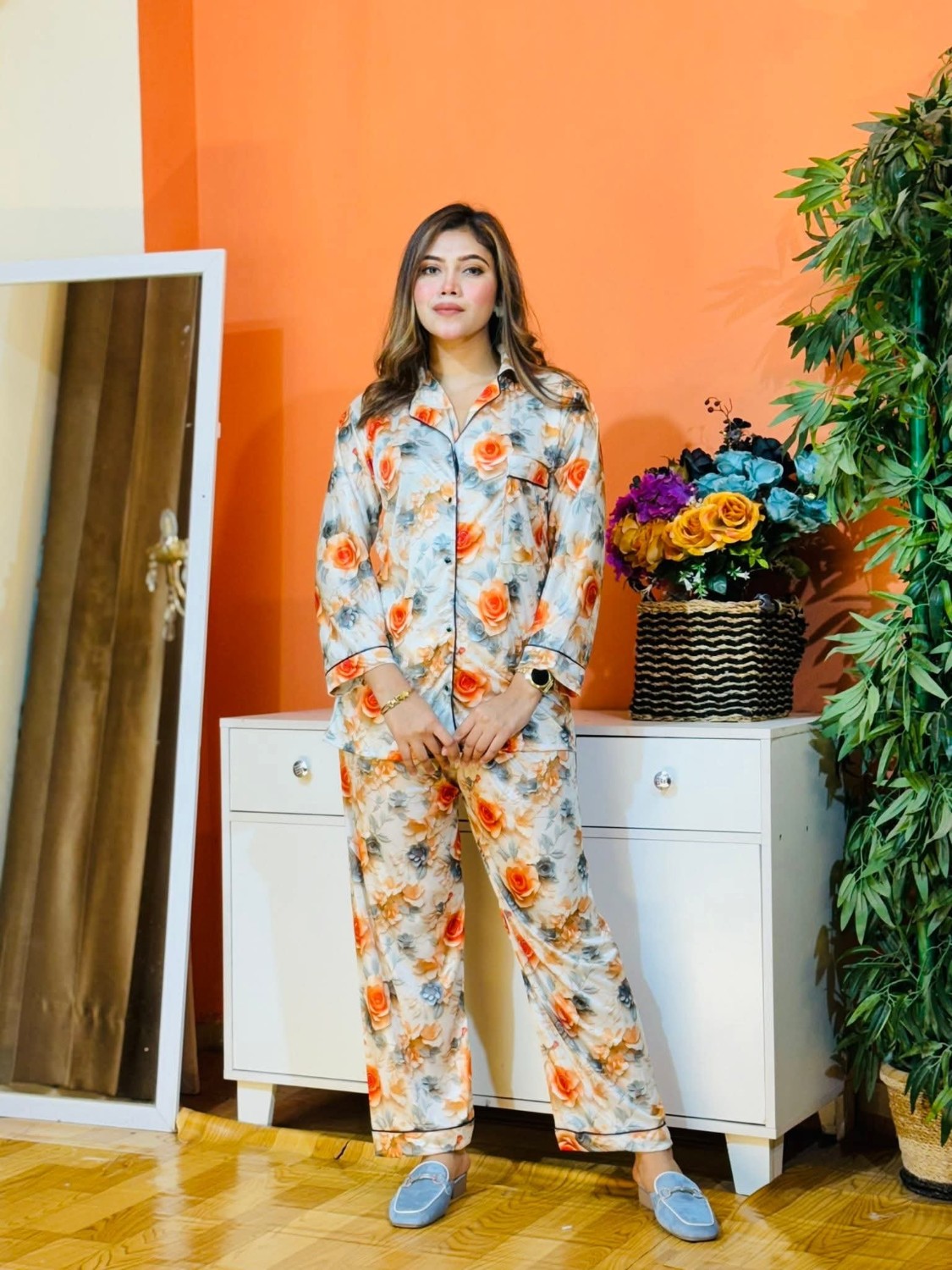 Picture of Premium Quality Ac Silk 3D Print Shirt Pant Nightwear For Woman print-1