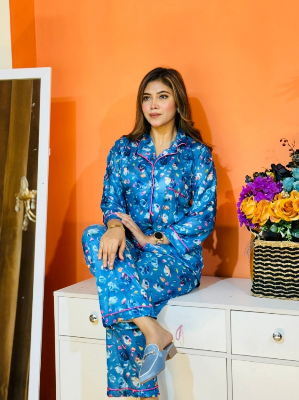 Picture of Premium Quality Ac Silk 3D Print Shirt Pant Nightwear For Woman print-2