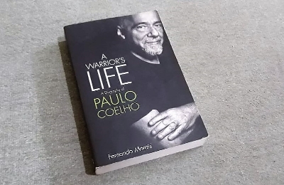 Picture of Paulo Coelho A Warrior's Life  1 janvier 1684