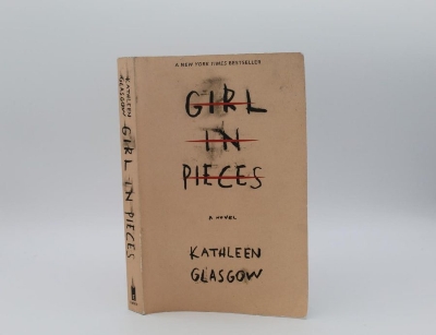 Picture of Girl in Pieces Kindle Edition (premium quality)
