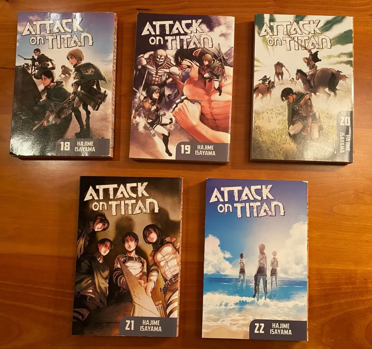 Picture of Attack on T I T A N, Vol.4 (Paperback)