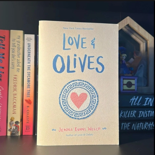 Picture of Love & Olives ( Love & Gelato #3 ) ( Book by Jenna Evans Welch ) ( Premium Paper and Matte Cover ) Novel