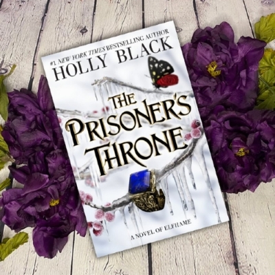 Picture of The Prisoner's Throne ( The Stolen Heir Duology #2 ) ( Book by Holly Black ) ( Premium Paper and Matte Cover ) Novel