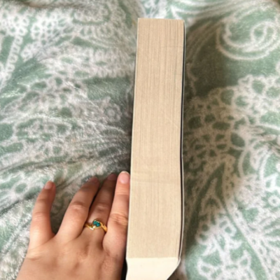 Picture of The Kiss of Deception ( The Remnant Chronicles #1 ) ( Book by Mary E. Pearson ) ( Premium Paper and Matte Cover ) Novel