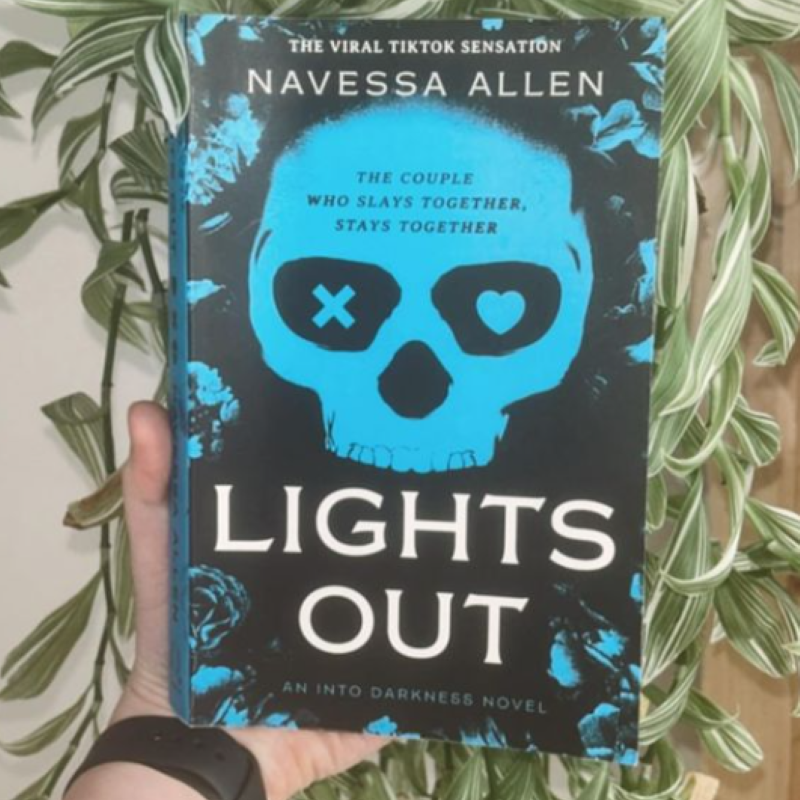 Picture of Lights Out ( Into Darkness #1 ) ( Book by Navessa Allen ) ( Premium Paper and Matte Cover ) Novel