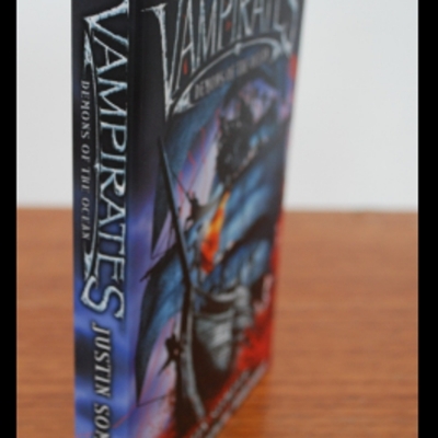 Picture of Demons of the Ocean ( Vampirates #1 ) ( Book by Justin Somper ) ( Premium Paper and Matte Cover ) Novel