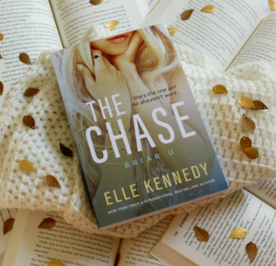 Picture of The Chase ( Briar U #1 ) ( Book by Elle Kennedy ) ( Premium Print and Matte Cover ) Novel