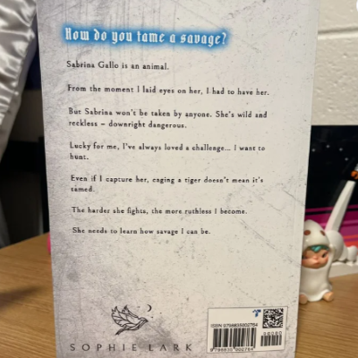 Picture of The Savage ( Kingmakers #5 ) ( Book by Sophie Lark ) ( Premium Paper and Matte Cover ) Novel