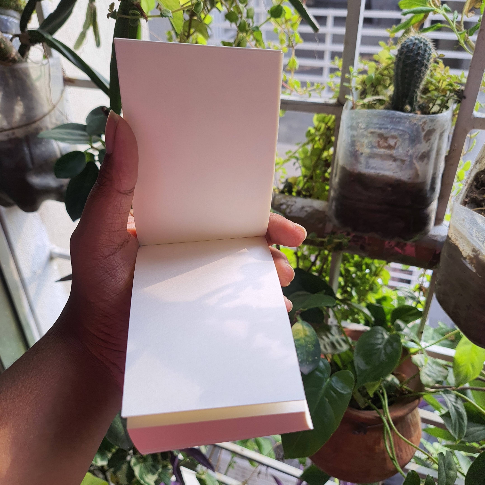 Picture of Notepad (1 ps)-Pocket size- Bumblebee Novel