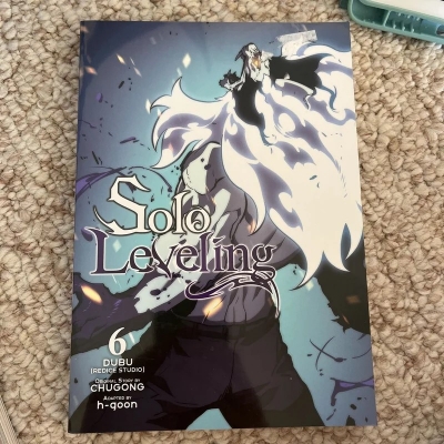 Picture of Solo Leveling Manhwa Manhwa Comics Graphic Novels by Manhwa-Planet in English Vol 6